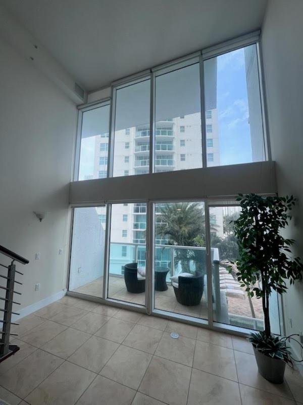 2 Story Loft Downtown Miami Apartment Ngoại thất bức ảnh