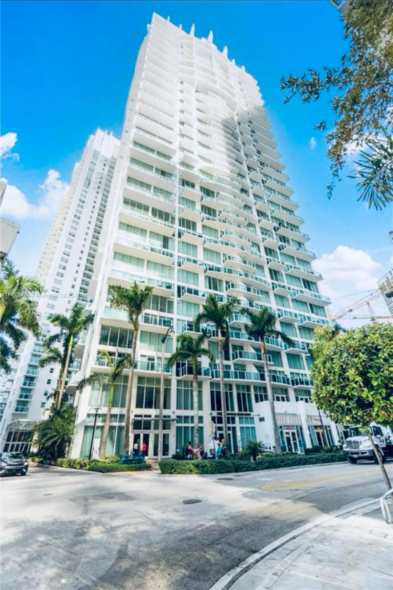 2 Story Loft Downtown Miami Apartment Ngoại thất bức ảnh
